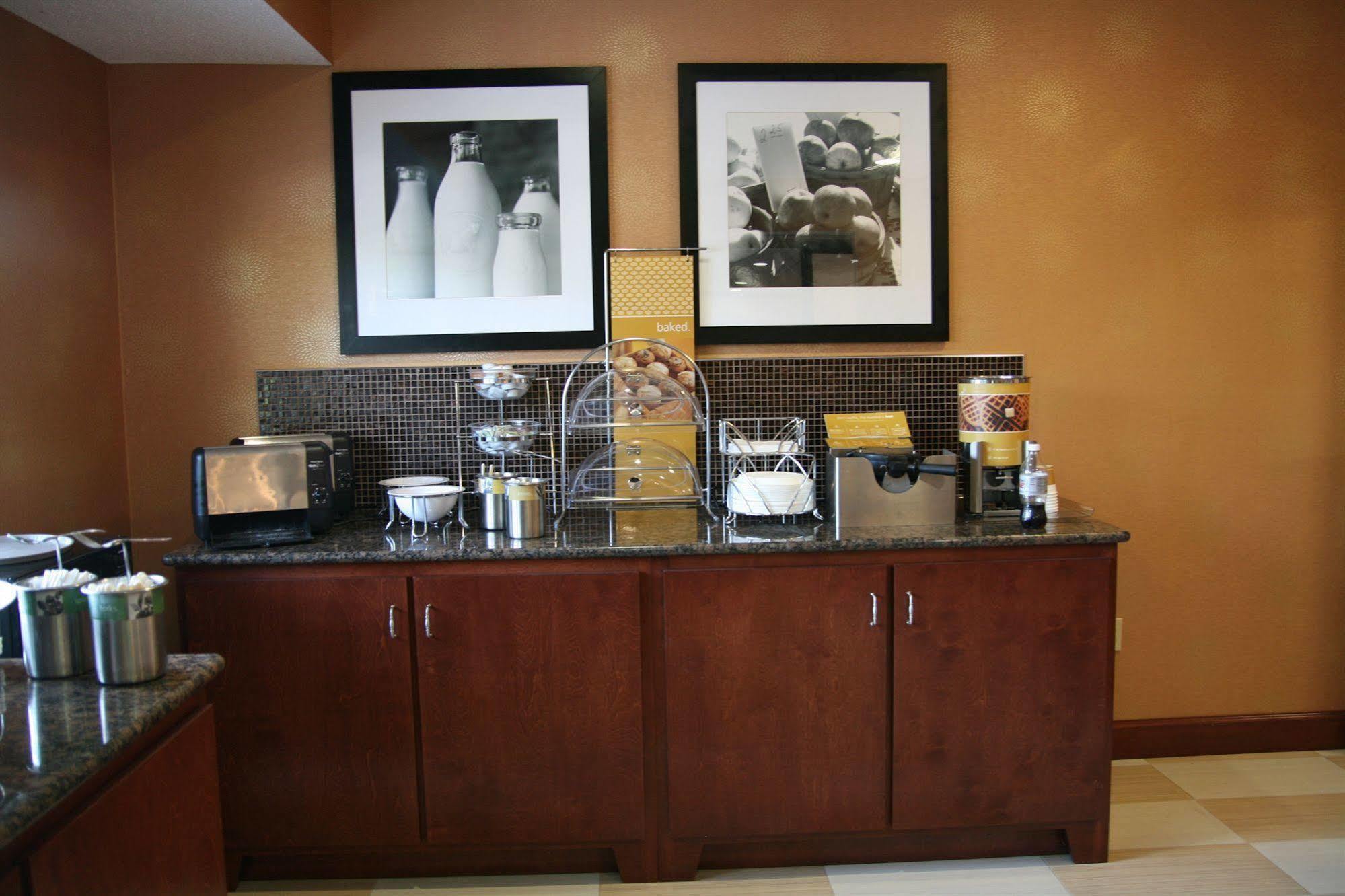 Hampton Inn Manhattan Zewnętrze zdjęcie